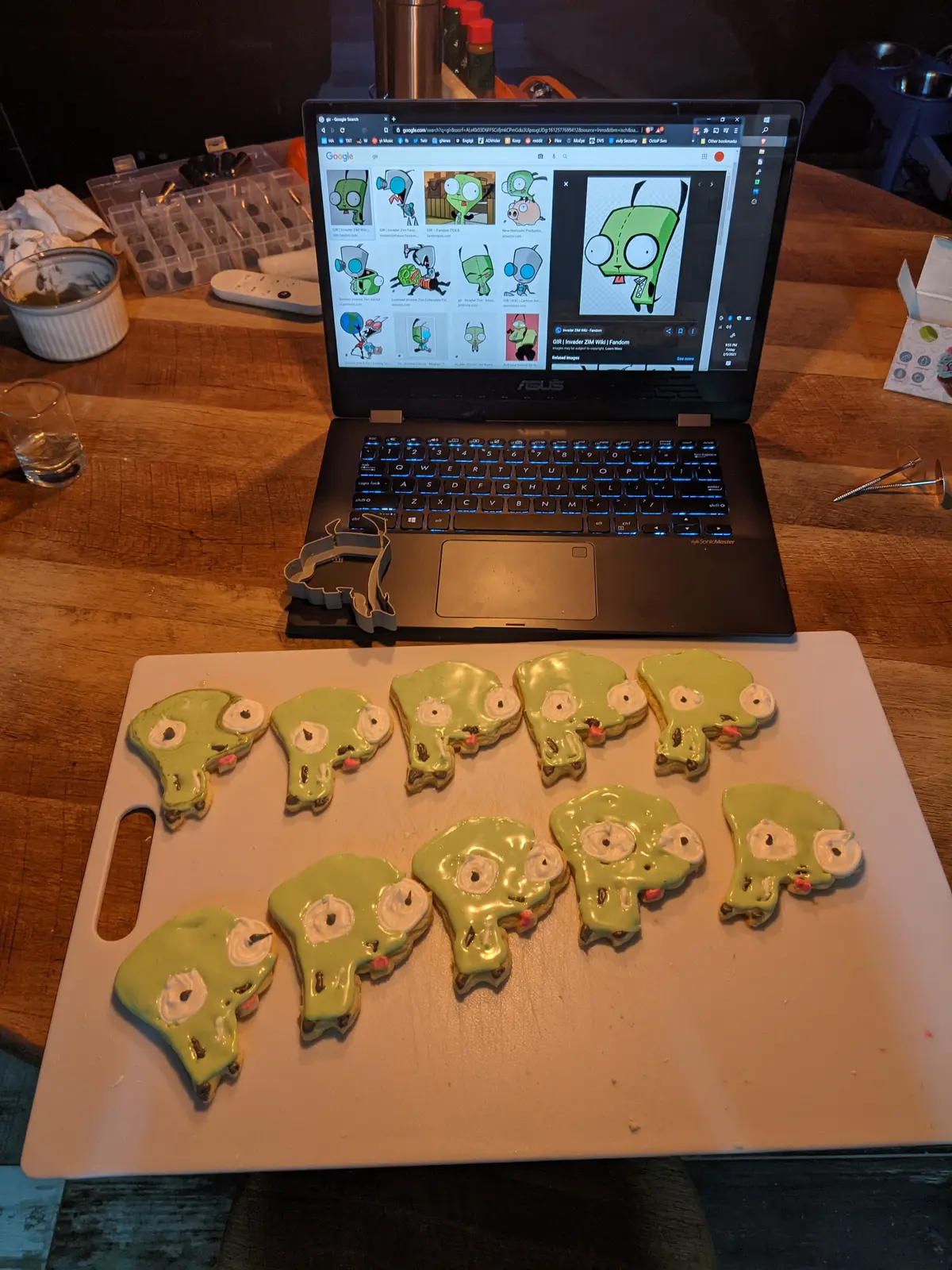 gir biscoito cortador stl 3d by criações on 3D print model - Mito3D