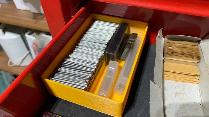 gridfinity lâmina armazenamento caixa scrapper 3d by myway2build on 3d print model - Mito3D