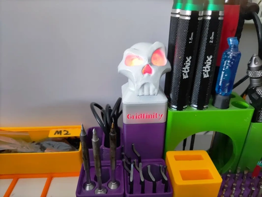 gridfinity led light up skull - 3d by pumpkin20303 on thangs 3d print model - Mito3D