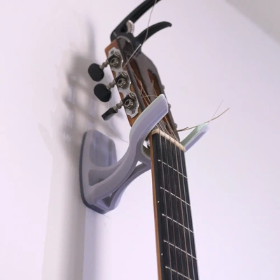 gitarre mauer montieren aufhänger flexibel 3d by on danke kunst unterhaltung musik audio ausrüstung technologie bass ukulele charrango instrument halter unterstützung montiert stand stark elektrisch akustisch klassisch gitarren instrumente organisation veranstalter anzeige 3d print model - Mito3D