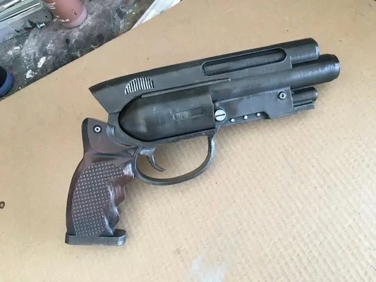 pistola ricaduta 3d by reprops03 on grazie 3d print model - Mito3D
