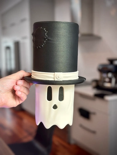 halloween hat hidden ghost - 3d by holoprops on thangs 3d print model - Mito3D