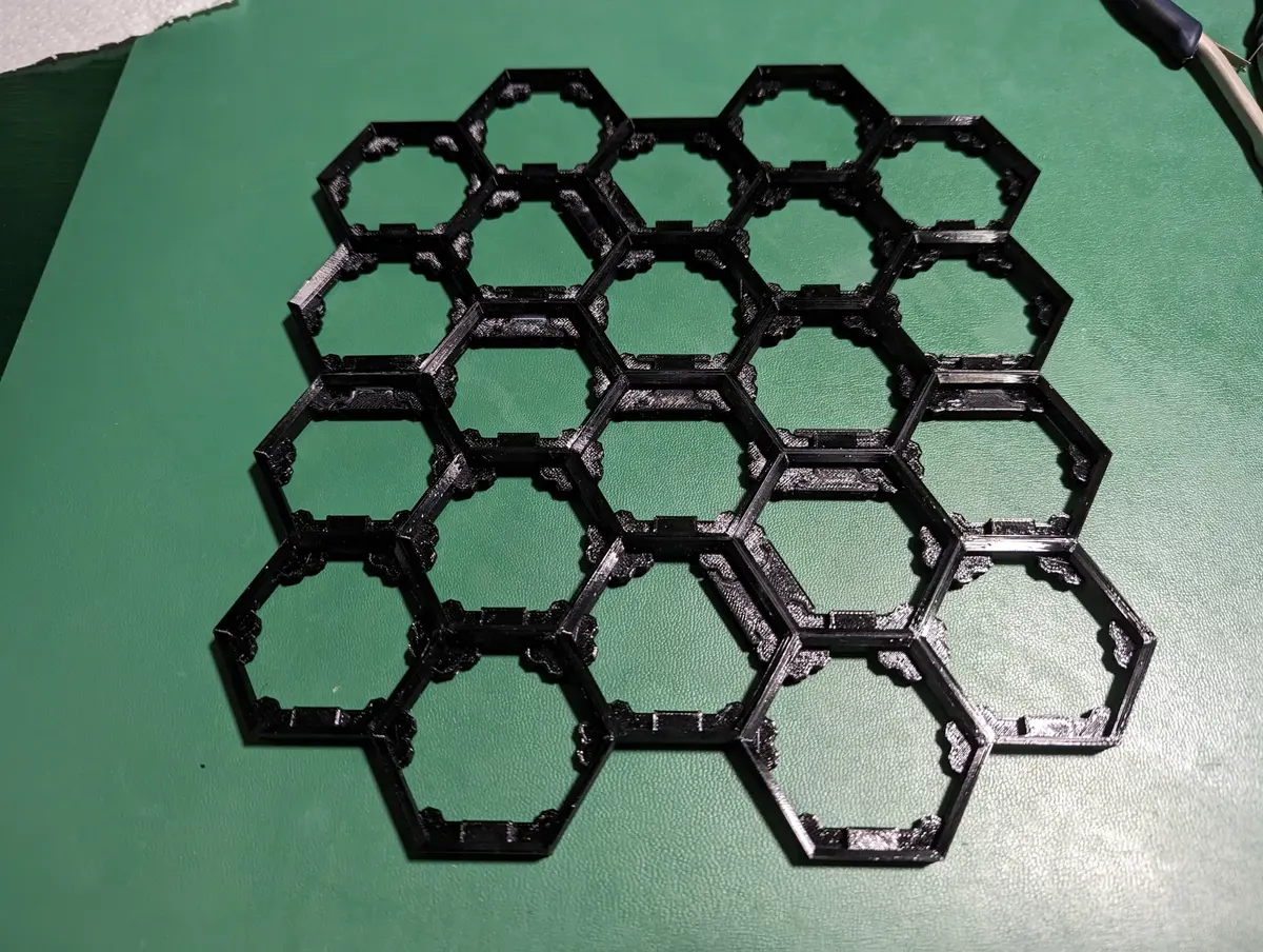 hextraktion tafel klein bauen platten at 148mmx153mm 3d by steven collins on danke 3D print model - Mito3D