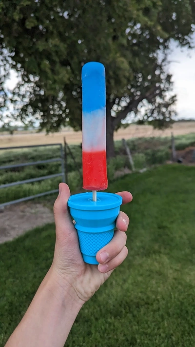 ice cream cone popsicle holder outdoorthangs - 3d by design dynamo on thangs 3d print model - Mito3D