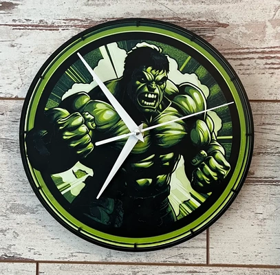 increíble casco hulk reloj filamento pintura 3d by ian pequeño on gracias 3d print model - Mito3D
