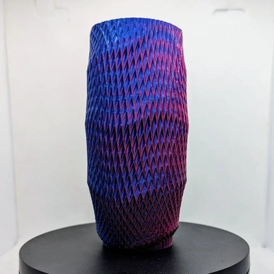 intricate facets twisted vase - 3d by arkay prints on thangs 3d print model - Mito3D