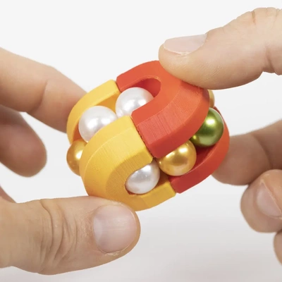 kwob bulmaca yivli 3d by teşekkürler bulmacalar oyun oyunlar zeka oyunu oyunları beyin tanıtım teaser'lar bükülme kıvrımlı bükme meydan okuma mıknatıs manyetik kıpır edc mermer mermerler boncuk boncuklar top toplar astrolabicon rubik rubiks rubik'ler 3d print model - Mito3D
