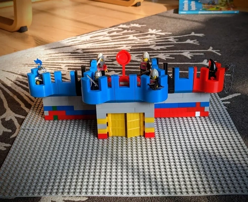 lego compatible castle tops - 3d by ifoulds on thangs 3d print model - Mito3D