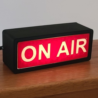 lighted text box - on air changeable face plates 3d by makers mashup thangs studio recording sign 3d print model - Mito3D
