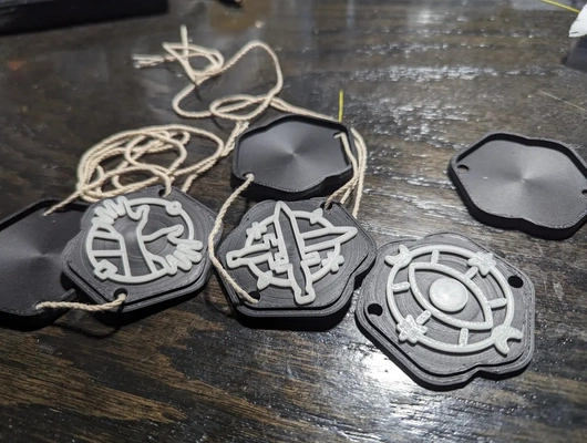 murder in dark game necklace tokens - 3d by chubbyknot on thangs 3d print model - Mito3D