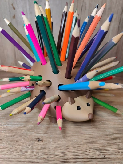 pencil hedgehog - 3d by thecraftymaker on thangs holder functional art 3d print model - Mito3D