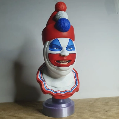 pogo clown bust - sk series 3d by omsculpts on thangs 3d print model - Mito3D