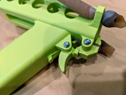pool toy spear gun - 3d by ifoulds on thangs 3d print model - Mito3D