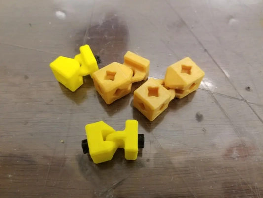 printablok flexi quadra 3d by professor on construção lego articulado flexível 3d print model - Mito3D
