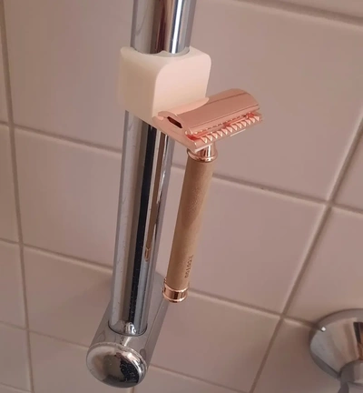 showerholder safety razor - 3d by feeee23 on thangs 3d print model - Mito3D