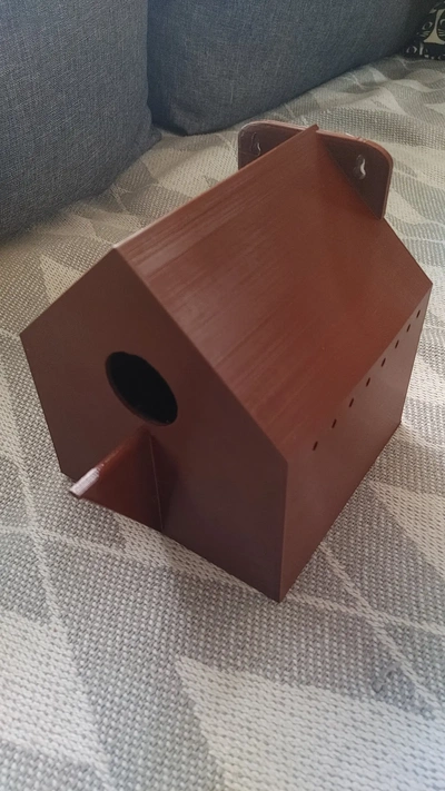 simple small birdhouse - 3d by jakub kol on thangs 3d print model - Mito3D