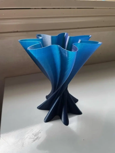 spiral vase - 3d by jallim on thangs 3d print model - Mito3D