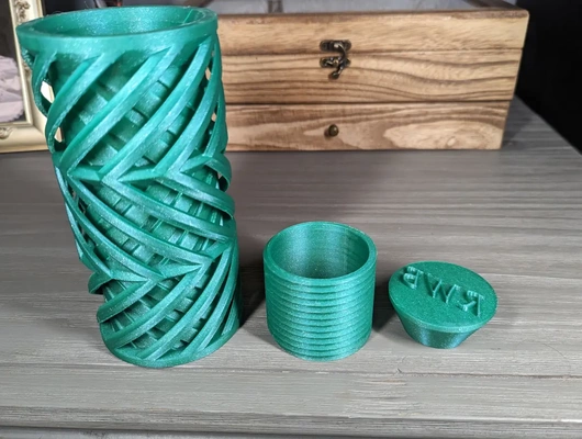 spiral vase aka sneaky holder - 3d by rwbdesigns on thangs 3d print model - Mito3D