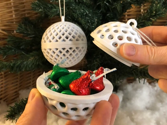 voronoi enfeite recipiente abrir 3d by coisas davemakes on natal árvore presente caixa doce armazenamento 3d print model - Mito3D