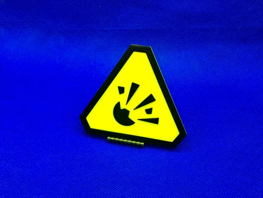 warnung zeichen explosiv 3d by knochen on danke 3d print model - Mito3D