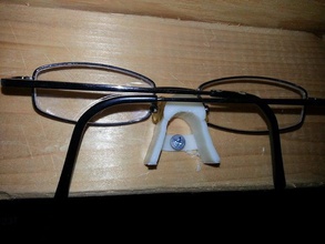 lunettes de titulaire essayer 2 organisation 3d print model - Mito3D