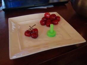 cherry stoner pitter cucina pranzo ciliegie 3d print model - Mito3D