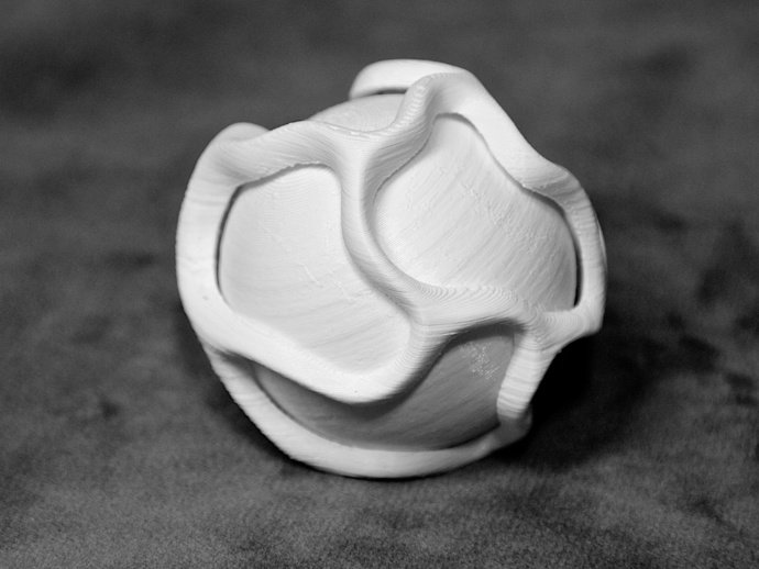 ball vine interactive art digital clay replicator2 zbrush 3D print model - Mito3D