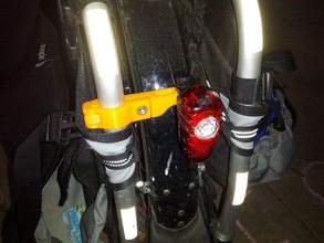büyük kukla arka ışık monte edin spor açık havada bisiklet kargo niterider birinci somurtkan huysuz koca aptal xtracycle 3d print model - Mito3D