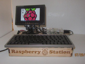 raspberry pi workstationdock découpé au laser d'autres spectre complet coupeur de bois 3d print model - Mito3D