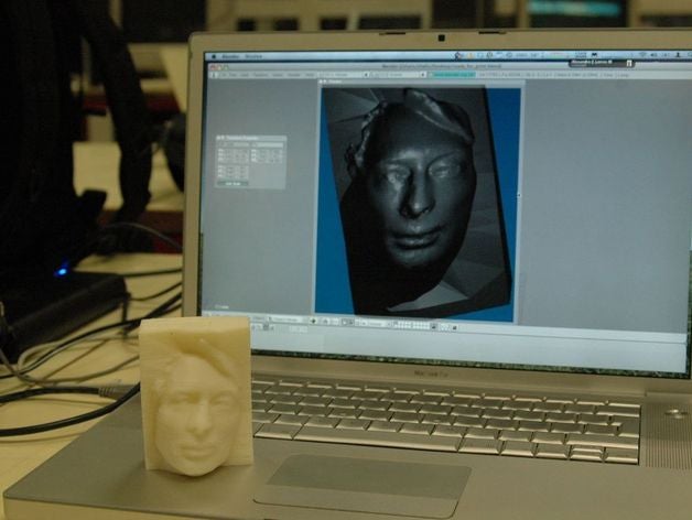 radiohead&acirc nos thom yorke outros 3d a arte o blender do busto rosto favorito houseofcards meshlab modelo nuvem de pontos pointcloud xda 3D print model - Mito3D