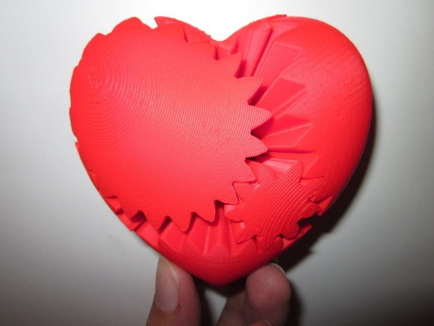 screwless heart gears interactive 3d brain gear featured mashup geometry multi-part openscad parametric rotating toy valentine 3D print model - Mito3D