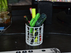 simple pen holder organization container penholder 3d print model - Mito3D