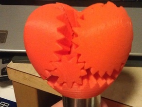 motorized screwless heart gears interactive gear mashup 3d print model - Mito3D