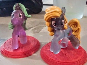 stand tiny figures toy game accessories my little pony 3d print model - Mito3D