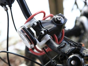 vélo de tête lumière montage révision 1 d'autres vélos openscad paramétrique chose un jour 3d print model - Mito3D