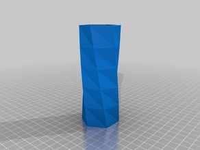 meine verdrehte vase Dekor angepasst 3d print model - Mito3D