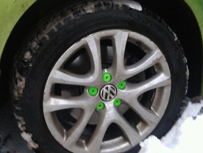 volkswagen wheel bolt caps automotive tapa 3d print model - Mito3D