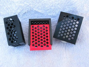 caixa hexagonal de furos recipientes openscad 3d print model - Mito3D
