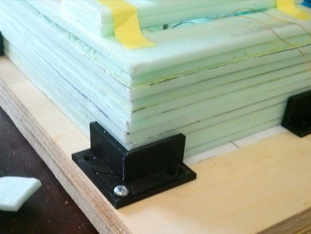 support carré outil de les titulaires boîtes 3D print model - Mito3D