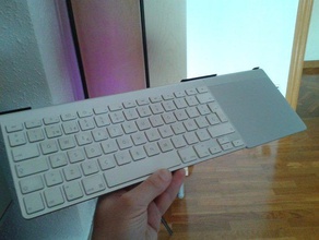 apple wireless keyboard magic trackpad Tischler computer 3d Halter mac macintosh Modell nützlich 3d print model - Mito3D