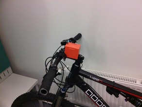 caso da bateria bicicleta lâmpada do diodo 4x 18650 baterias esporte ao ar livre 3d print model - Mito3D