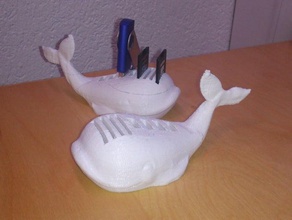 mobystick baleine usb sd titulaire ordinateur carte de bureau du poisson gadget heureux onsuchafullsea smiley stand 3d print model - Mito3D