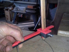 charpentier boussole la main outils rentree de retour l'école le cercle géométrie l'outil des à parfait travail du bois 3d print model - Mito3D