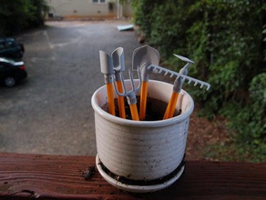 desktop garden tools other fork pencil toppers rake shovel 3d print model - Mito3D