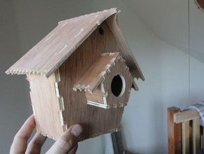 seguro de aves la casa al aire libre jardín 3d pajarera cnc el láser lasercut madera contrachapada 3d print model - Mito3D