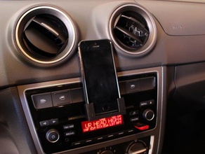 iphone cd titular de volkswagen gol la automoción radio rdio suporte 3d print model - Mito3D