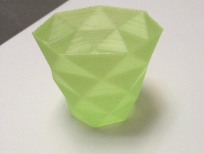 personnalisé tordu polygone vase les conteneurs 3d print model - Mito3D