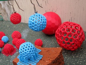 c240 buckyballs Ohrringe math Kunst 3d print model - Mito3D