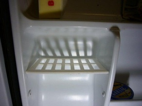 mini-consulte la cola del estante de los hogares refrigerador 3d print model - Mito3D