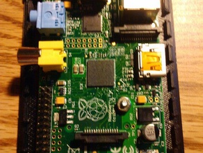 raspberry pi Modell b stehen computer clamshelf computer-Halterung 3d print model - Mito3D